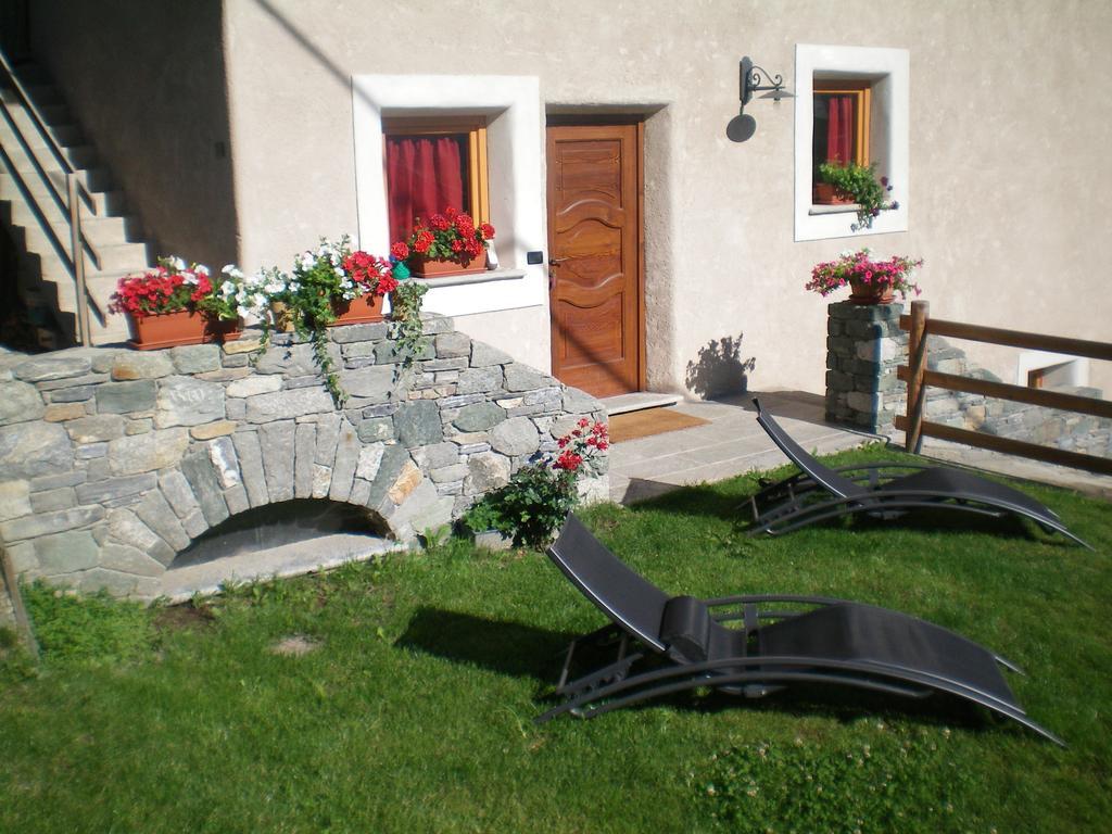 Au Coeur Hotel Verrayes Luaran gambar